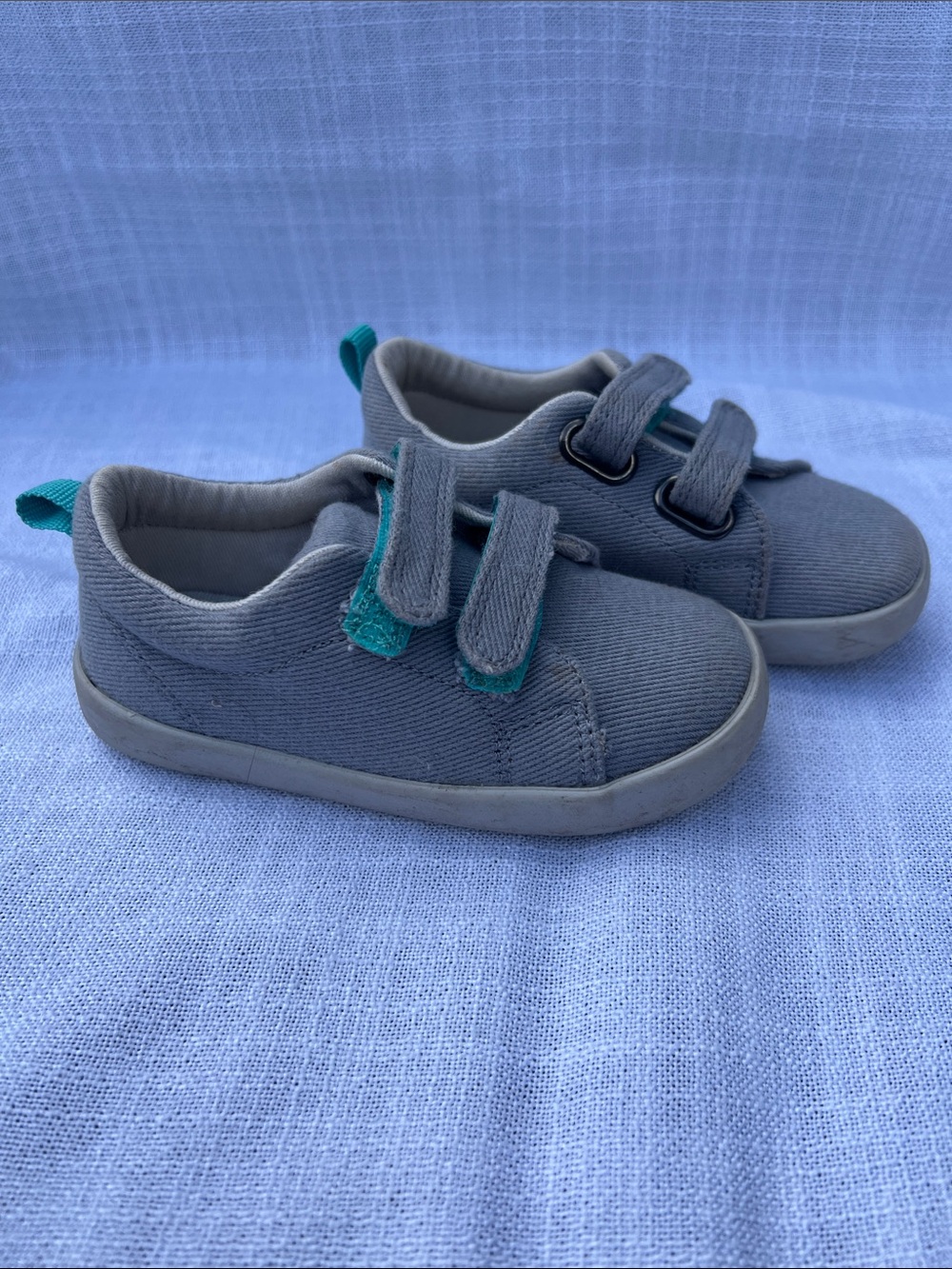Ten Little Gray Toddler Velcro Sneakers Size 8